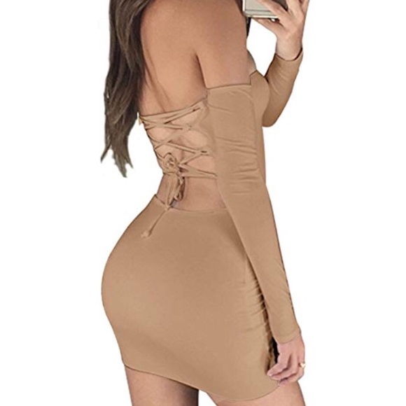 Lace up off shoulder mini dress - Picture 3 of 8